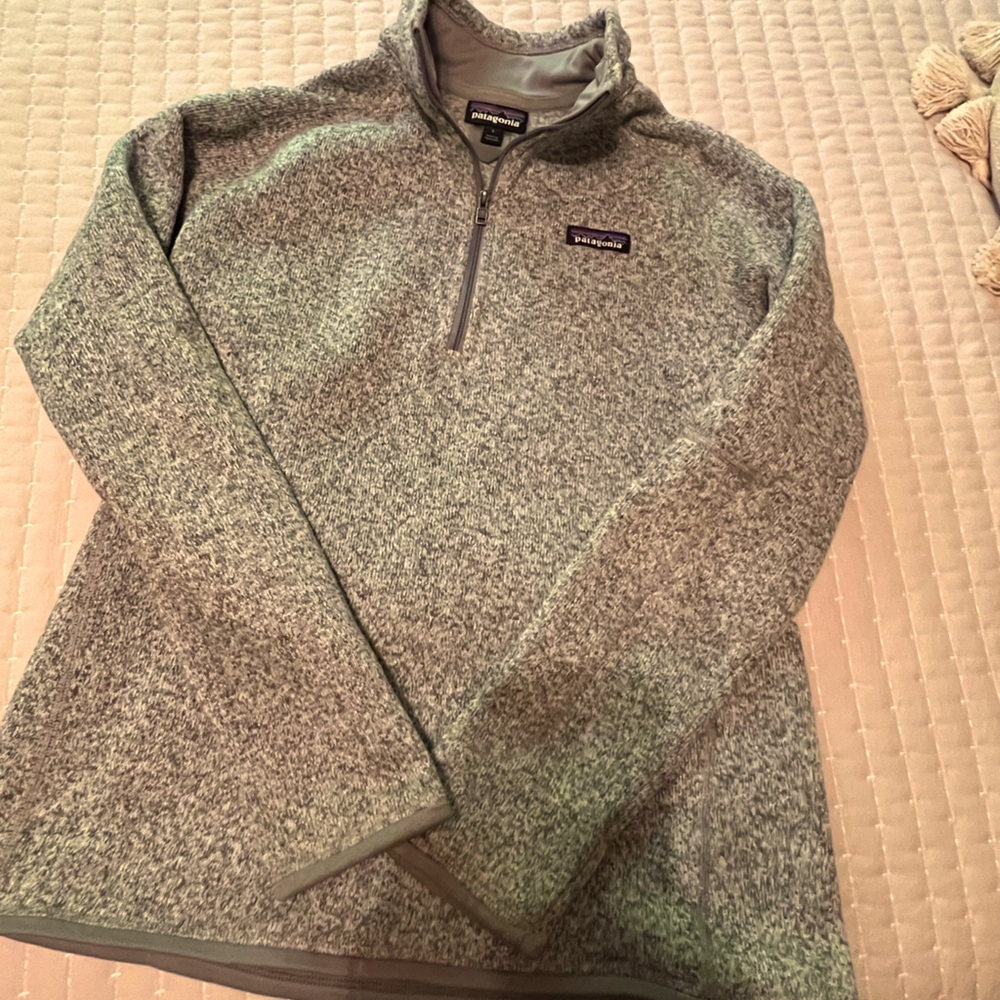 Women’s grey Patagonia pullover quarter zip sweater sweatshirt large L